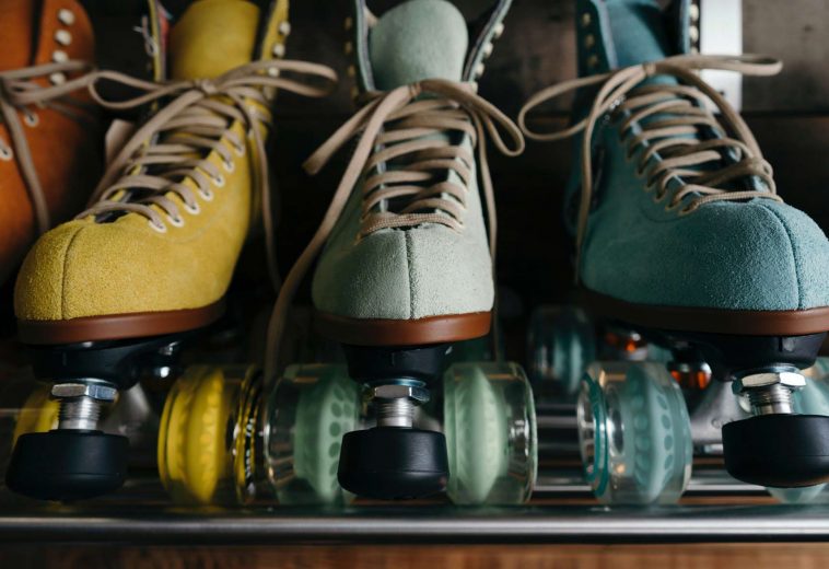 classic-colouful-footwear-2044088